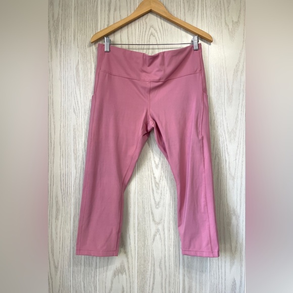 Athleta Accelerate Crop Pants 3/4 - Women's XL Blush PINK - Picture 1 of 4